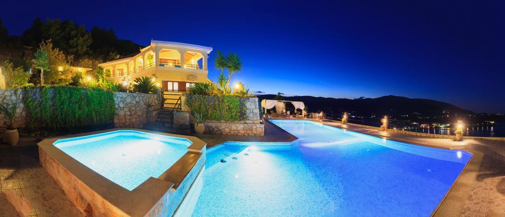 Villa Akros And Suites Keri Exterior foto